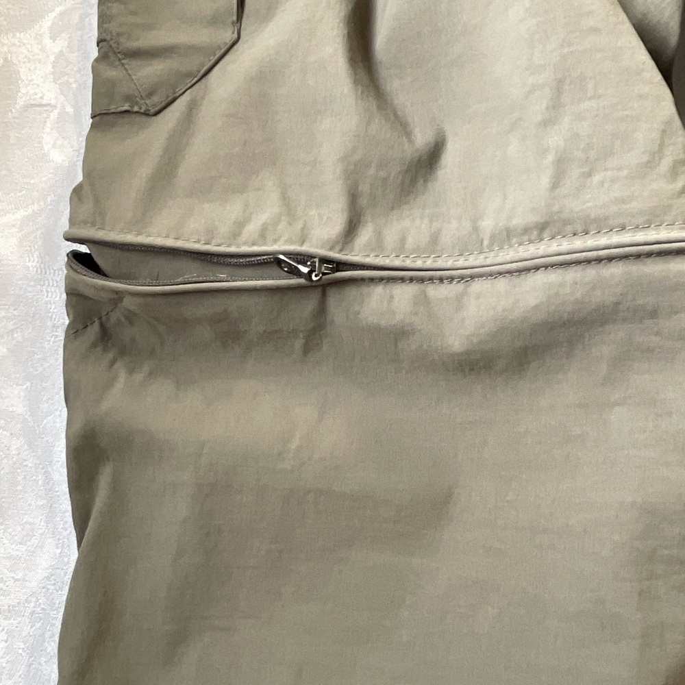 Kuhl Pants Renegade Convertible stealth Zip off Mens 40x32 Duralux like new - Picture 7 of 10